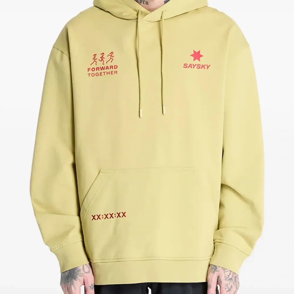 Худи с вышивкой