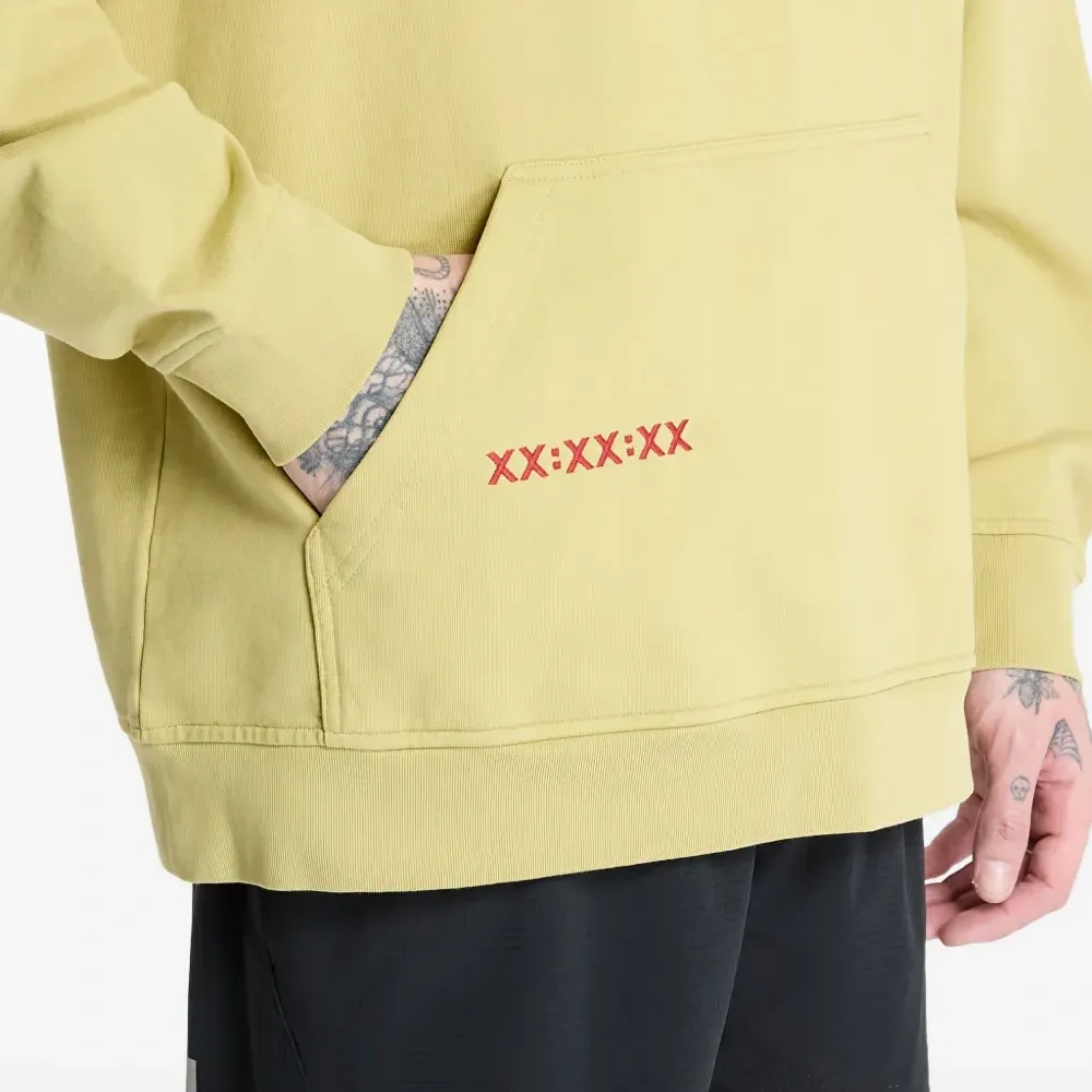 Худи с вышивкой