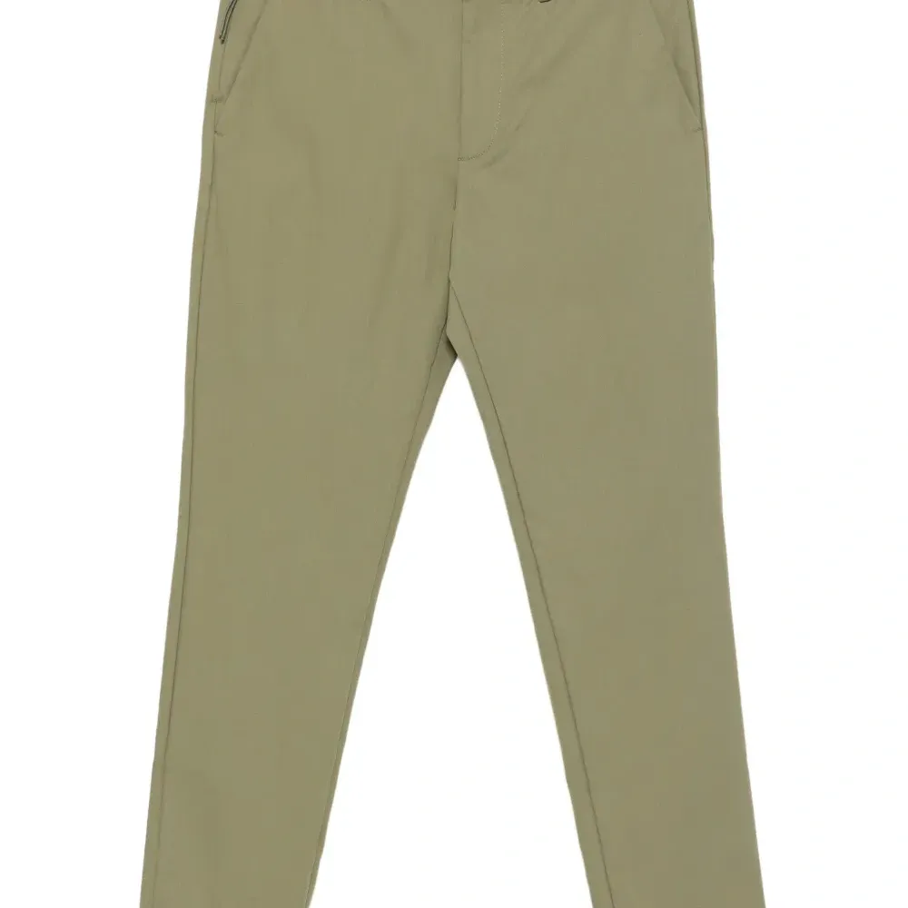 Брюки скинни с карманами на молнии