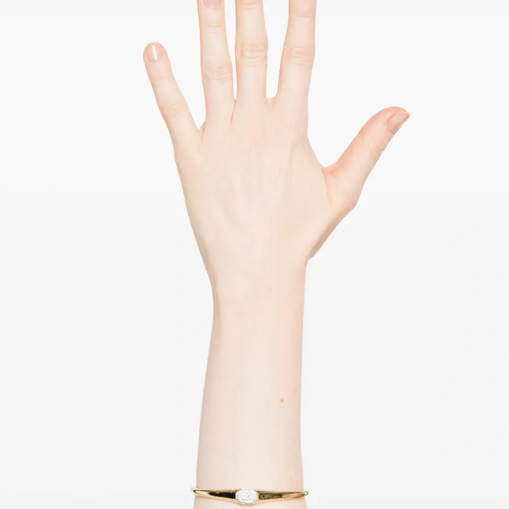 Браслет-бэнгл с кристаллами