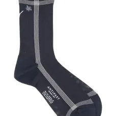 Полосатые носки с вышивкой