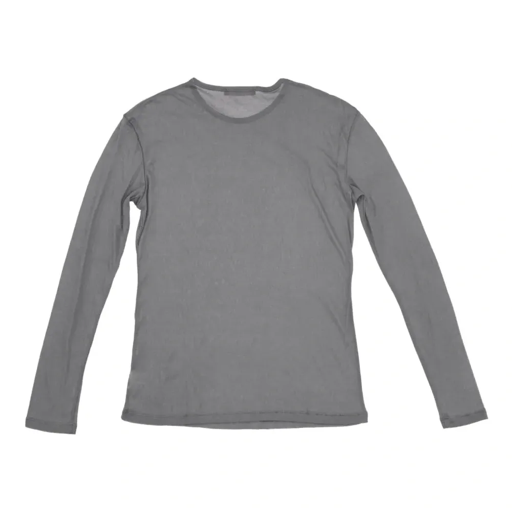 Футболка с длинными рукавами