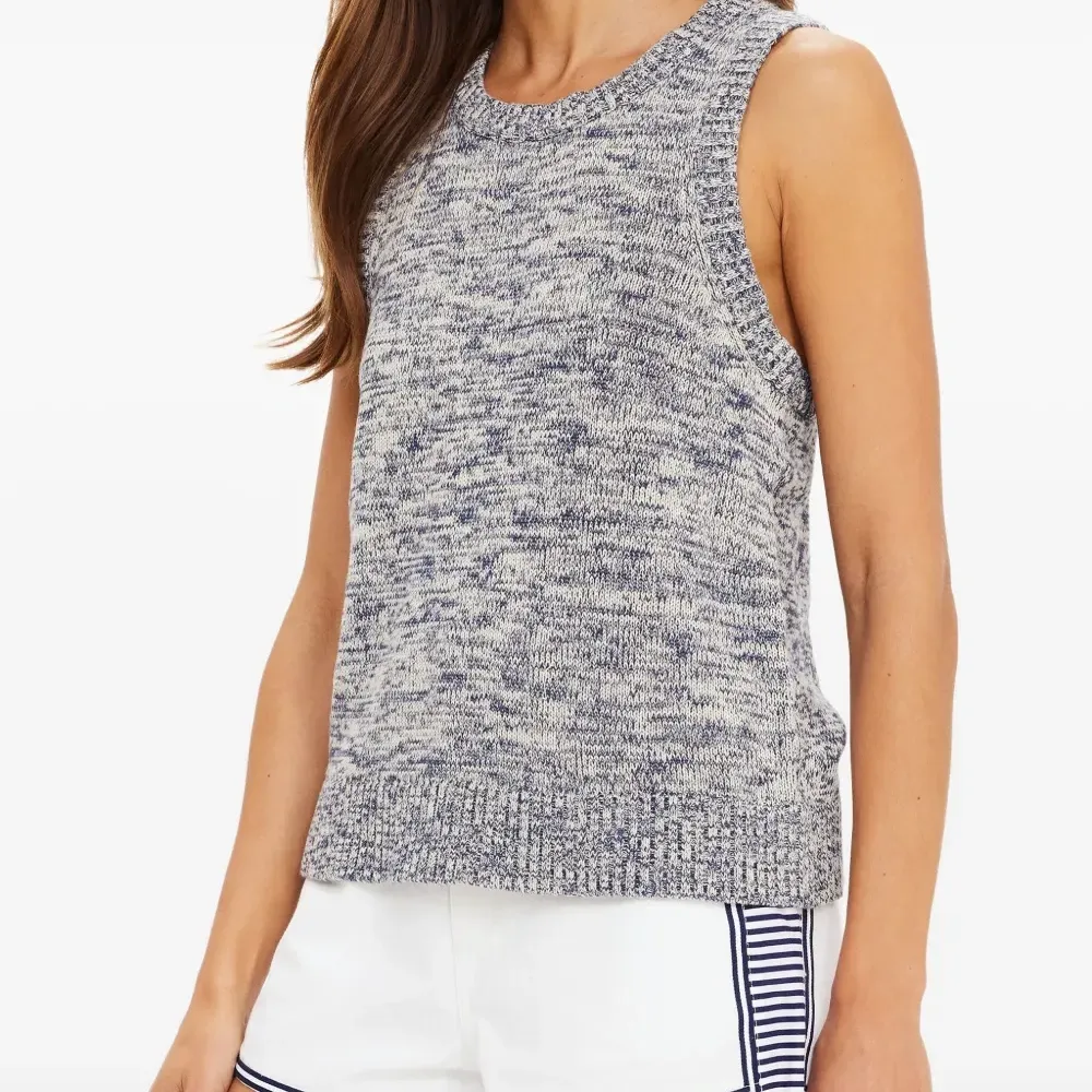 Топ Armada Koby без рукавов