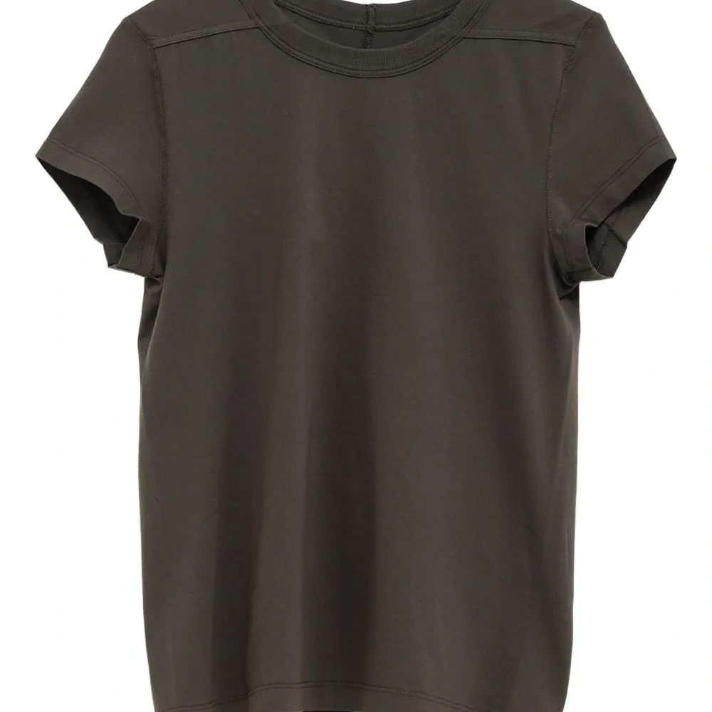 Футболка с круглым вырезом