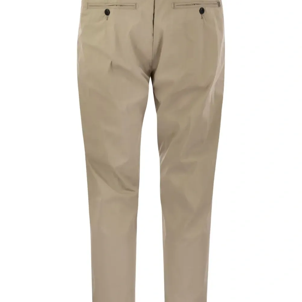 Брюки с карманами Брюки с карманами