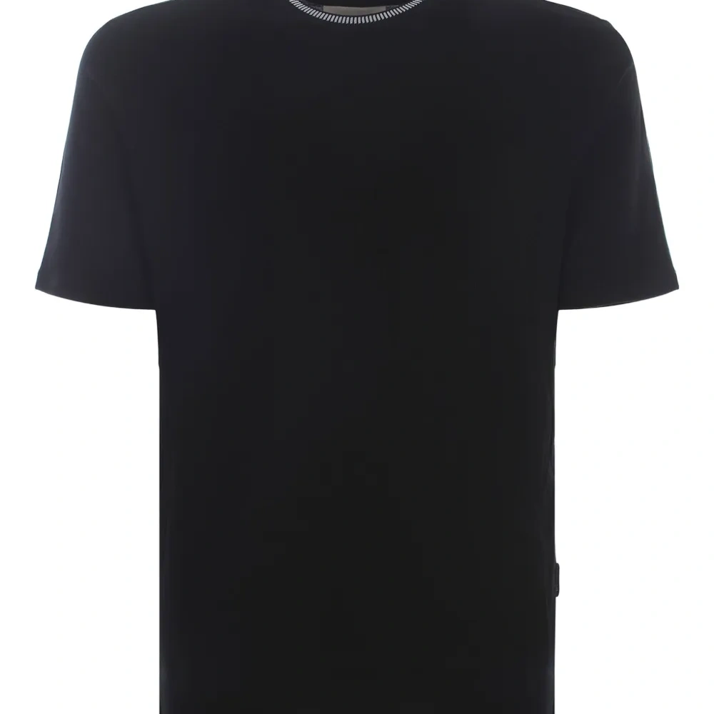 Футболка с отделкой в рубчик