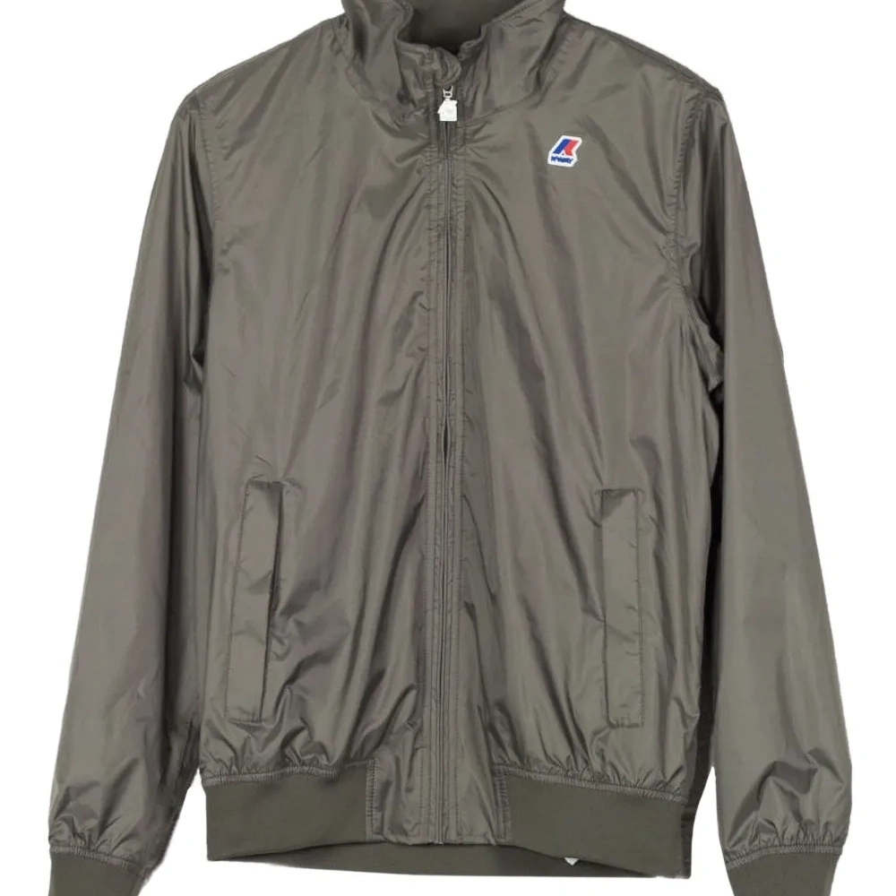 Бомбер на молнии