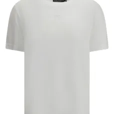 Футболка с вышитым логотипом