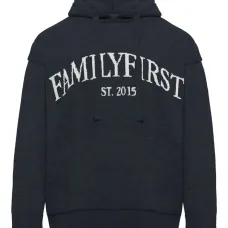 Худи с вышитым логотипом