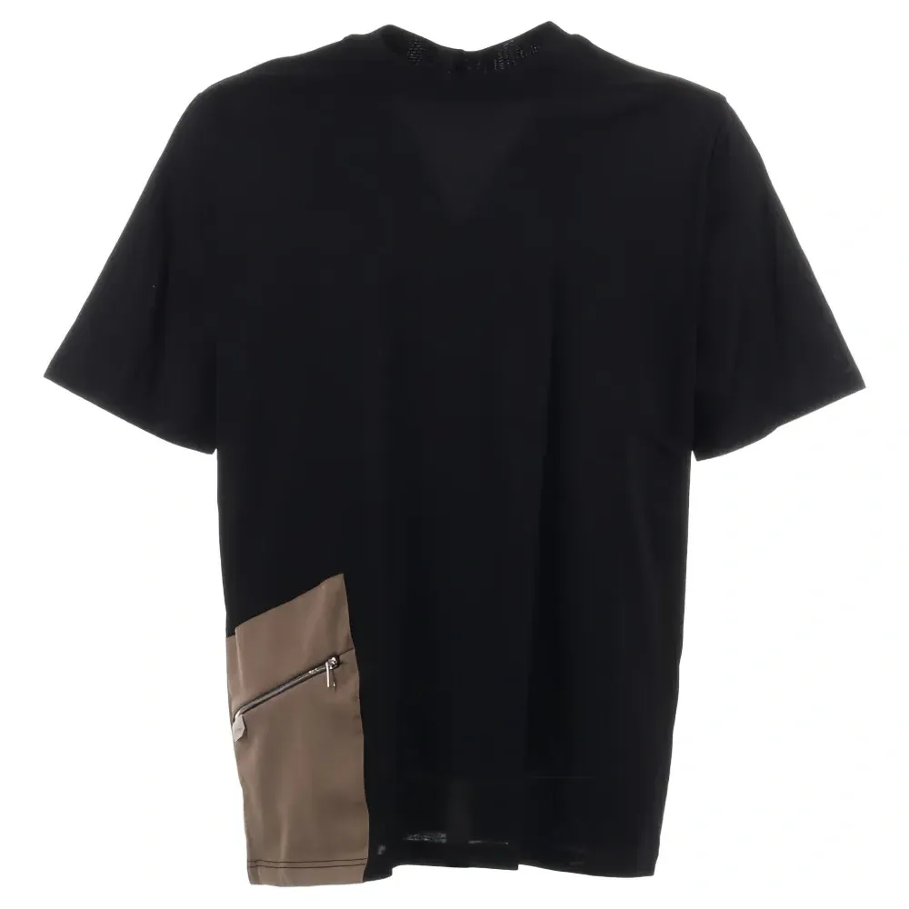 Футболка с карманом