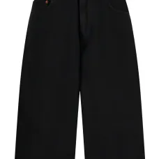 Джинсовые шорты с бахромой