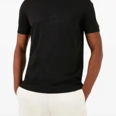 Футболка с вышитым логотипом