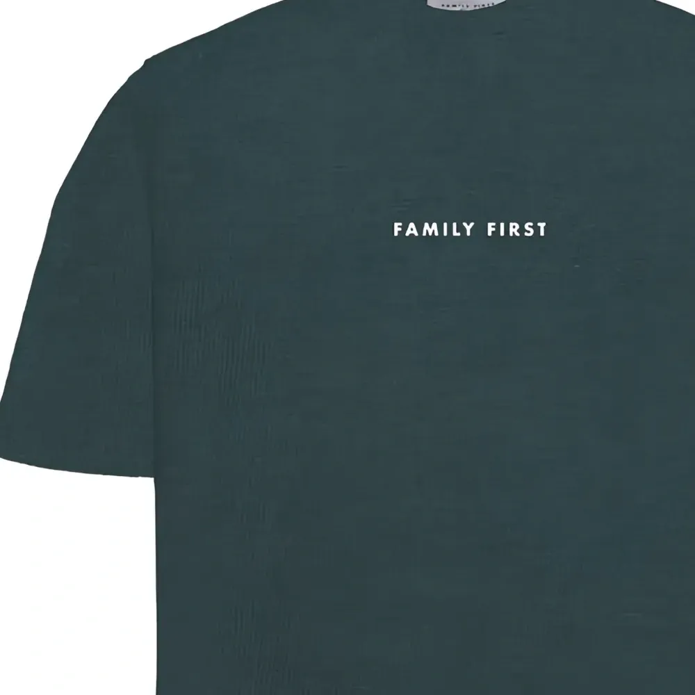 Футболка с короткими рукавами