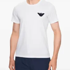 Футболка с вышитым логотипом