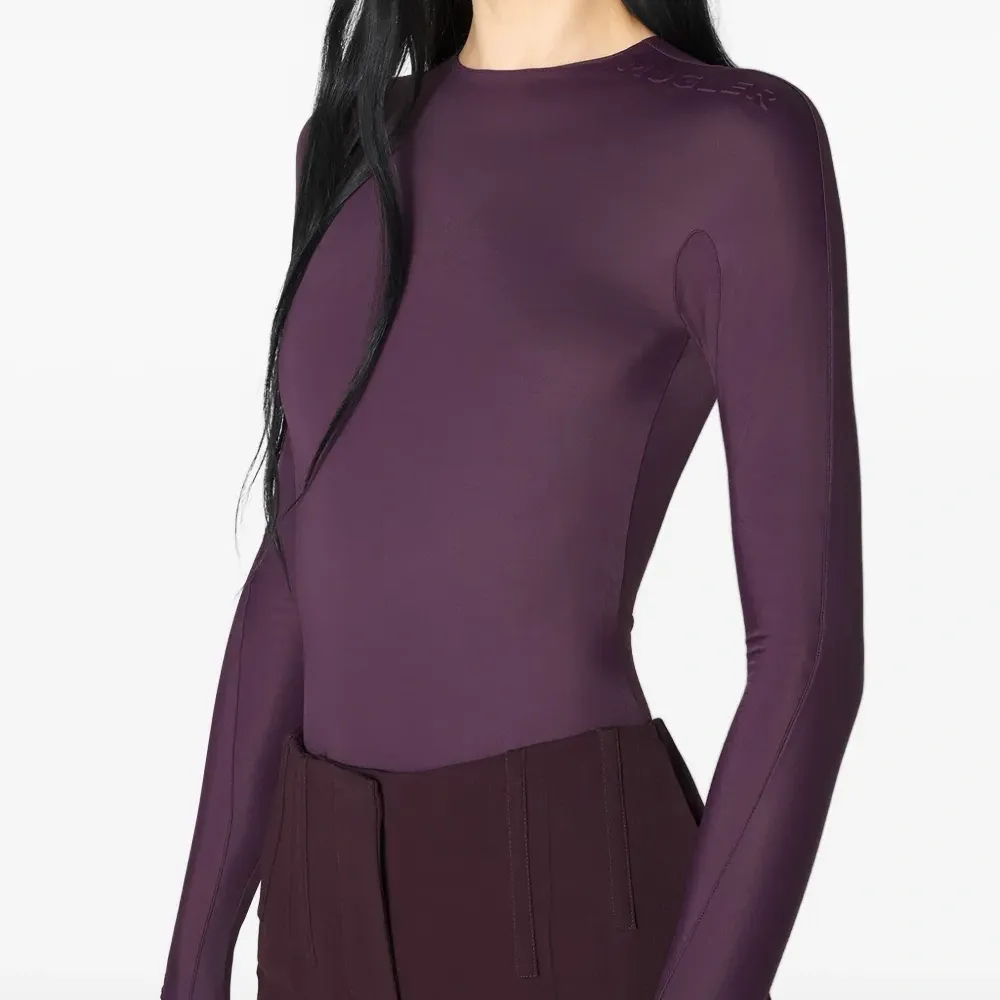 Боди с длинными рукавами и тисненым логотипом