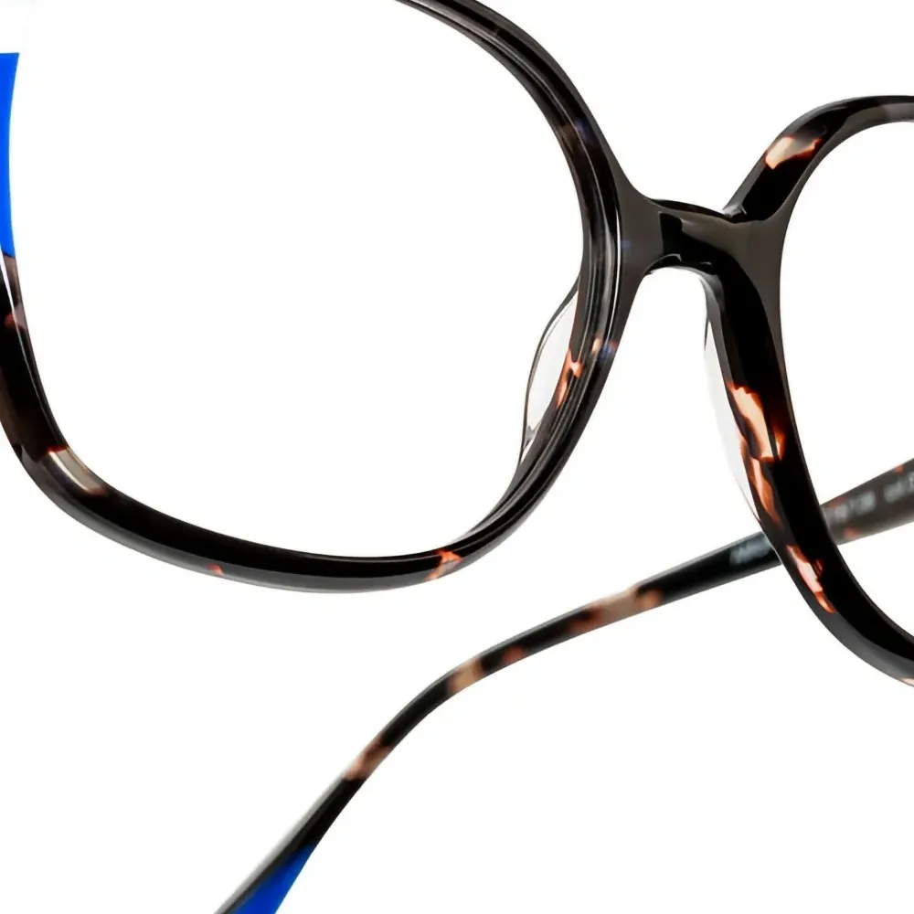 Очки Amur в оправе 'бабочка'