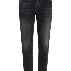 узкие джинсы