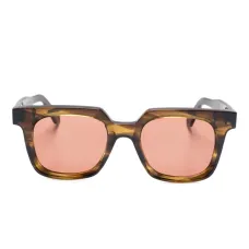 Солнцезащитные очки в квадратной оправе под "черепаховый панцирь" Солнцезащитные очки в квадратной оправе под "черепаховый панцирь"