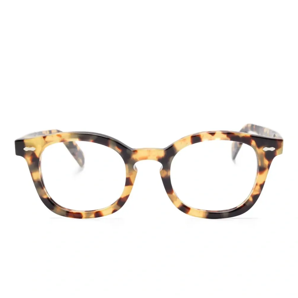 Очки в круглой оправе черепаховой расцветки