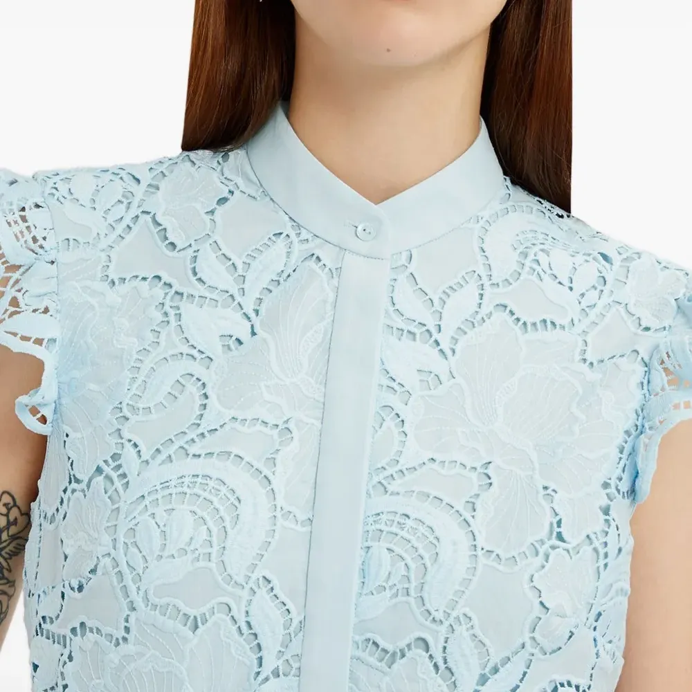 кружевной топ без рукавов