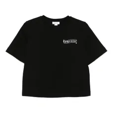 Футболка с вышитым логотипом