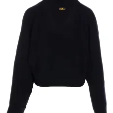 шерстяной свитер с высоким воротником