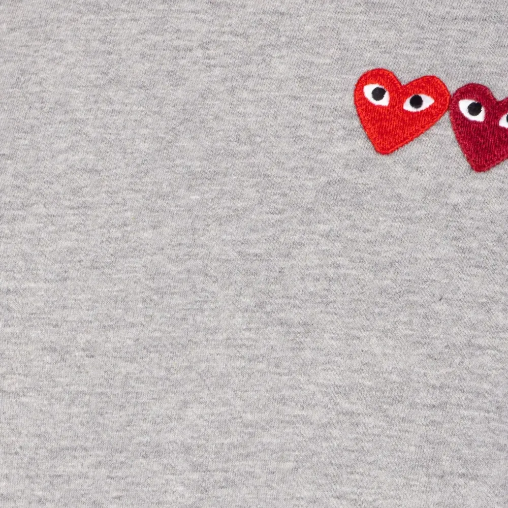 Футболка с нашивкой