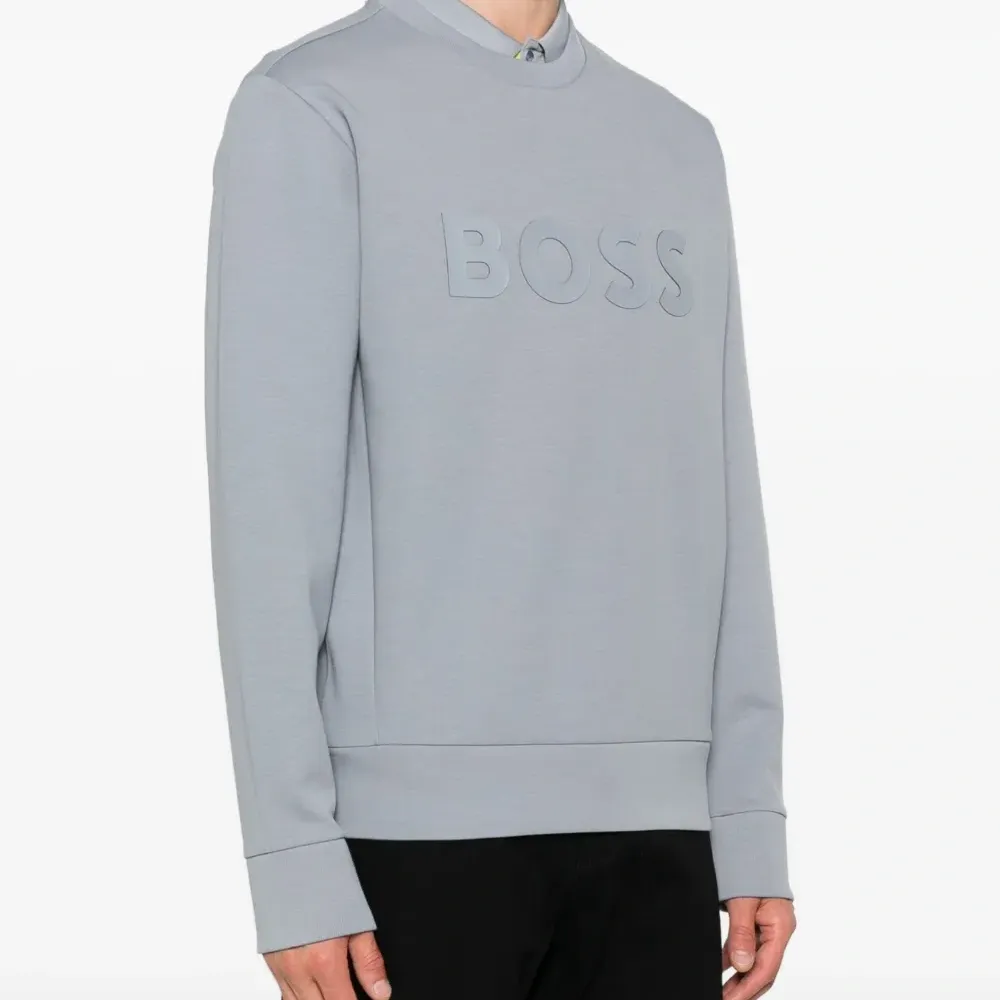 толстовка с логотипом