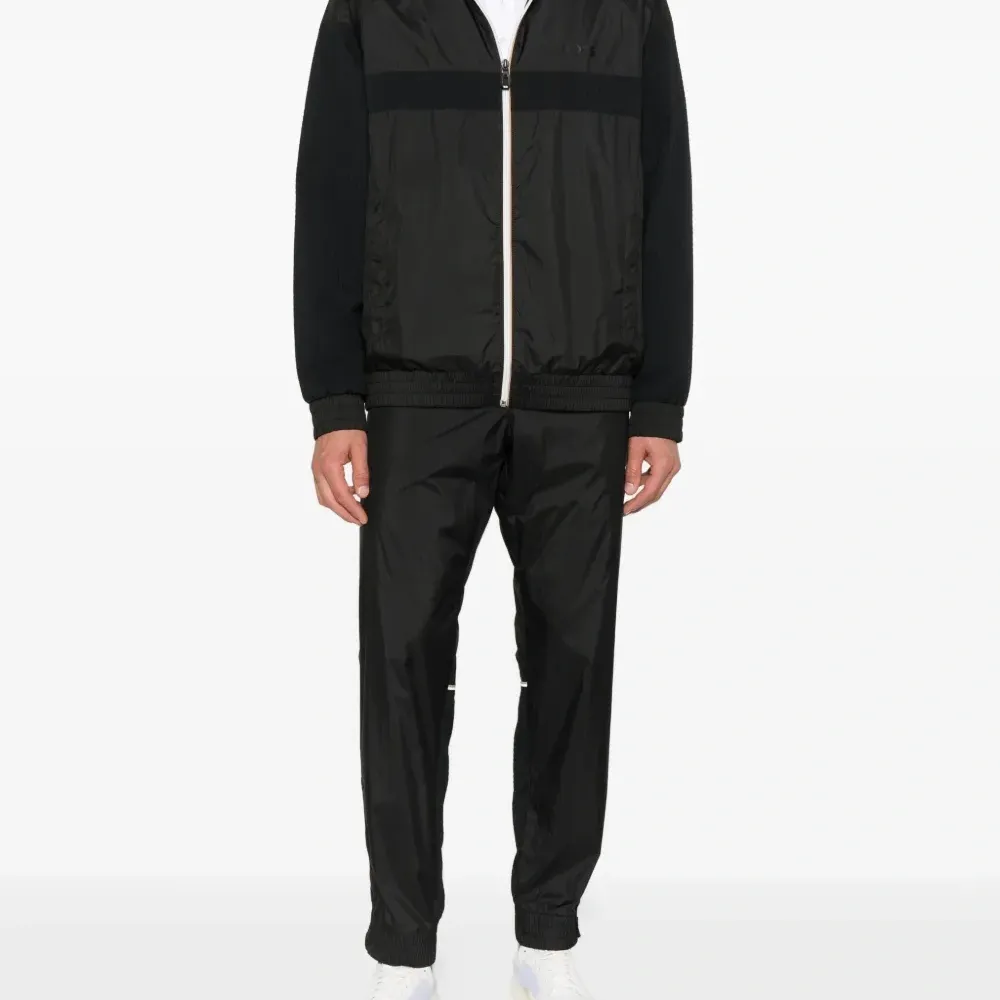 брюки на молнии