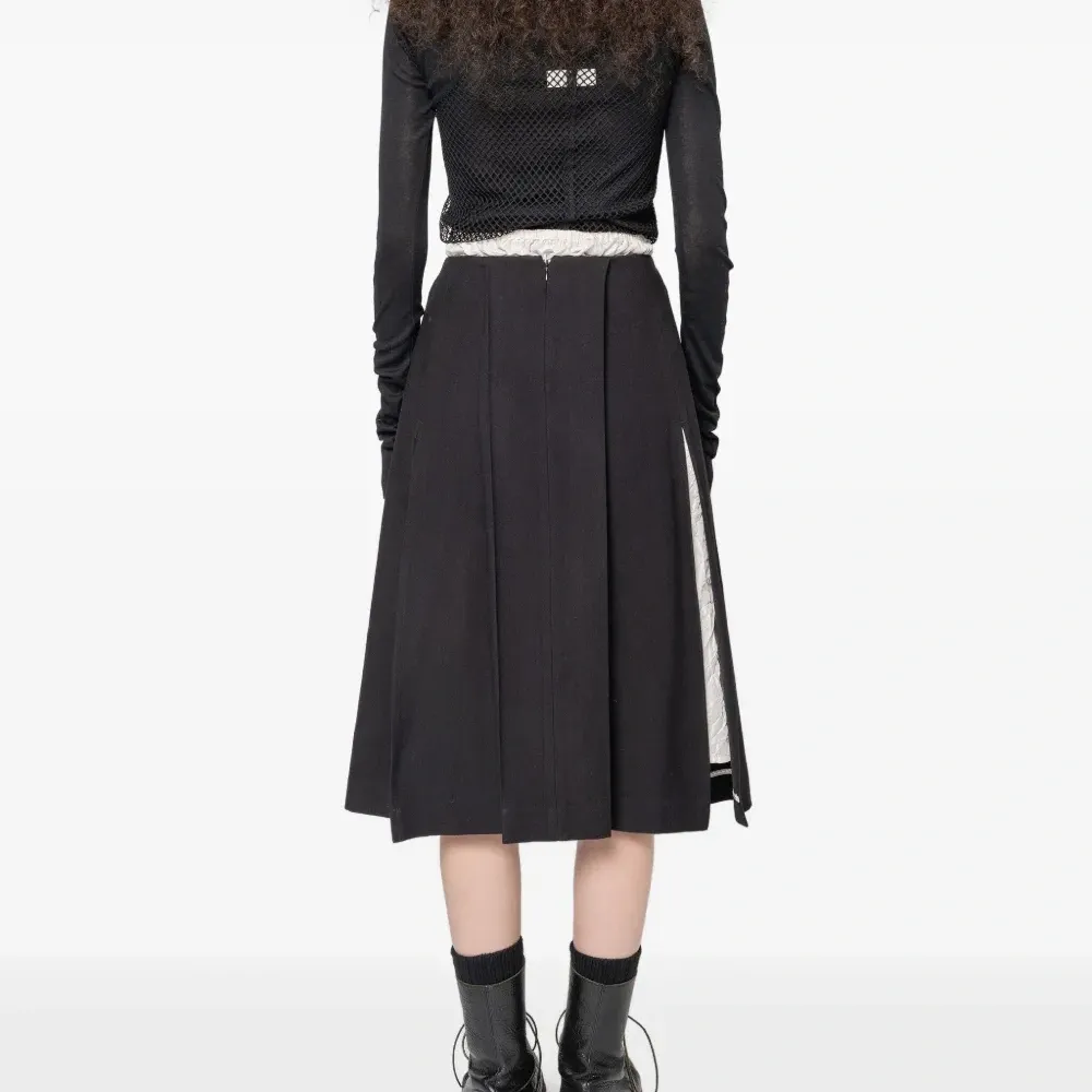 Топ с длинными рукавами