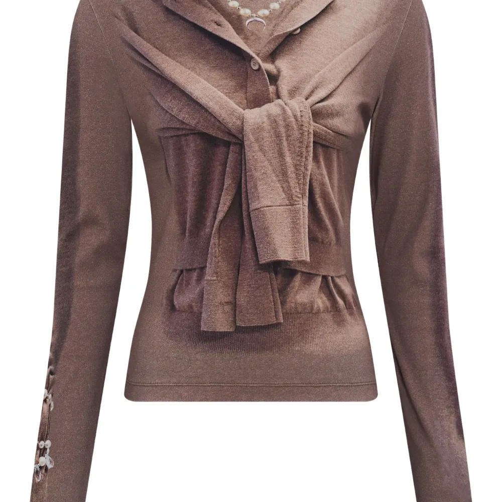 Футболка с длинными рукавами в стиле тромп-лёйль Футболка с длинными рукавами в стиле тромп-лёйль