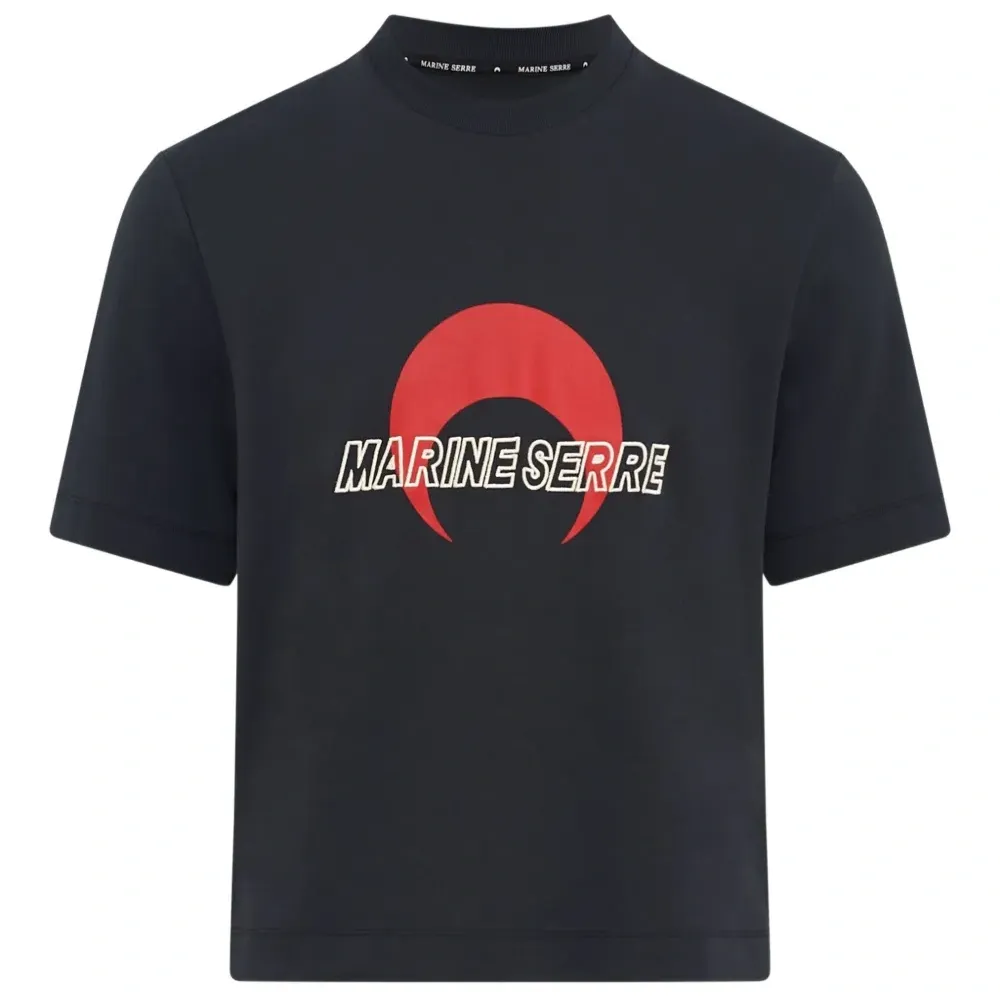 Футболка с логотипом