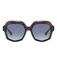 Солнцезащитные очки в геометричной оправе