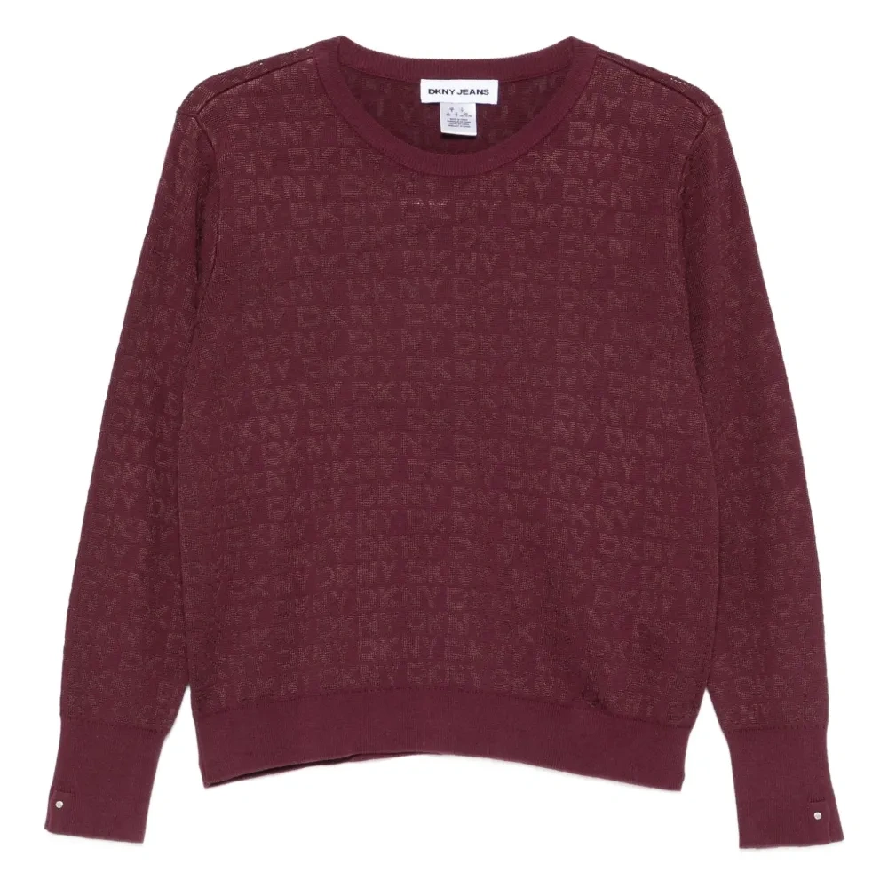 Свитер с круглым вырезом