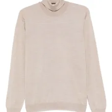 Свитер с воротником-стоейкой