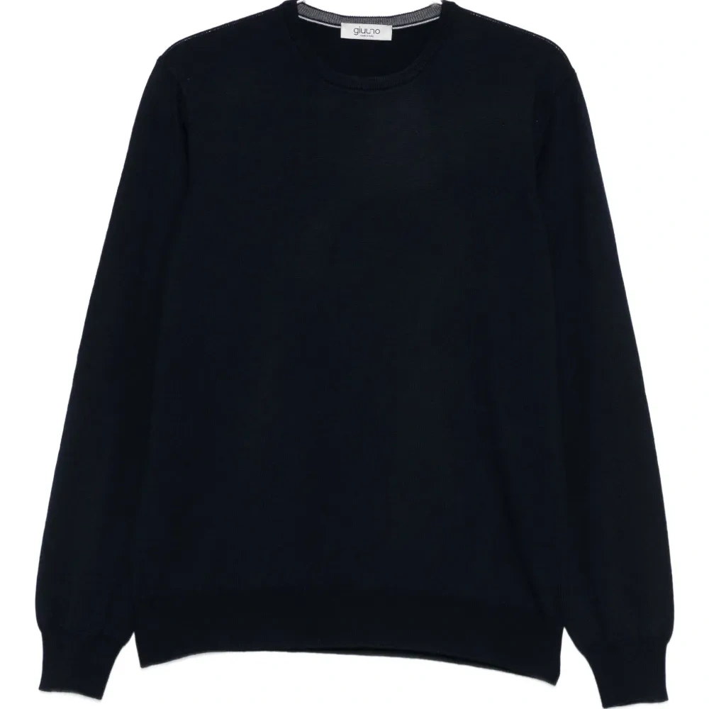 Свитер с круглым вырезом