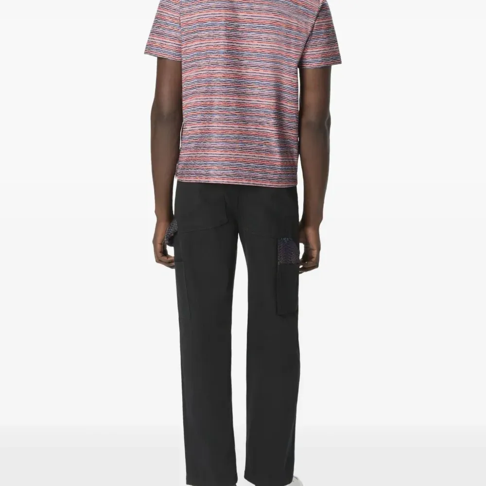 Футболка с узором зигзаг Футболка с узором зигзаг