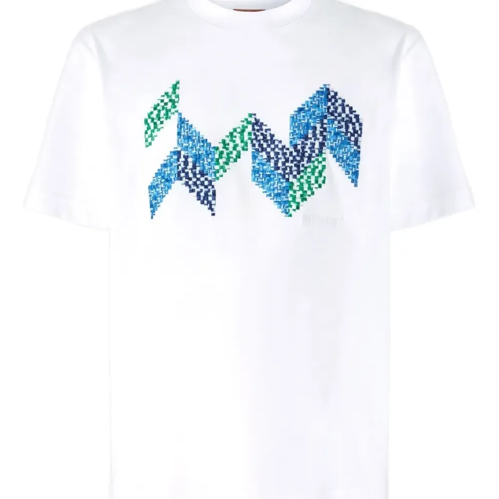 Футболка с геометричным узором