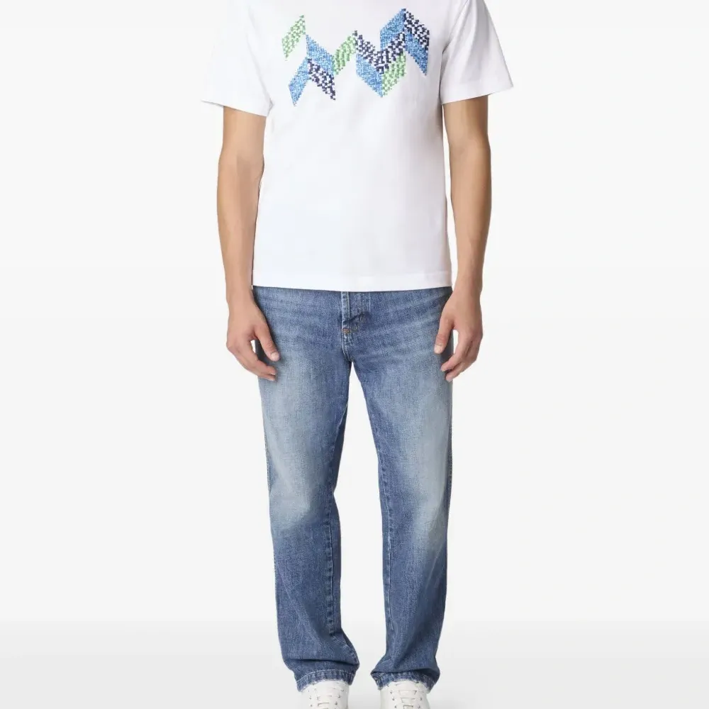 Футболка с геометричным узором