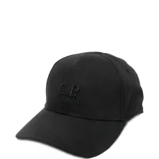 Черная шапка C.P. COMPANY