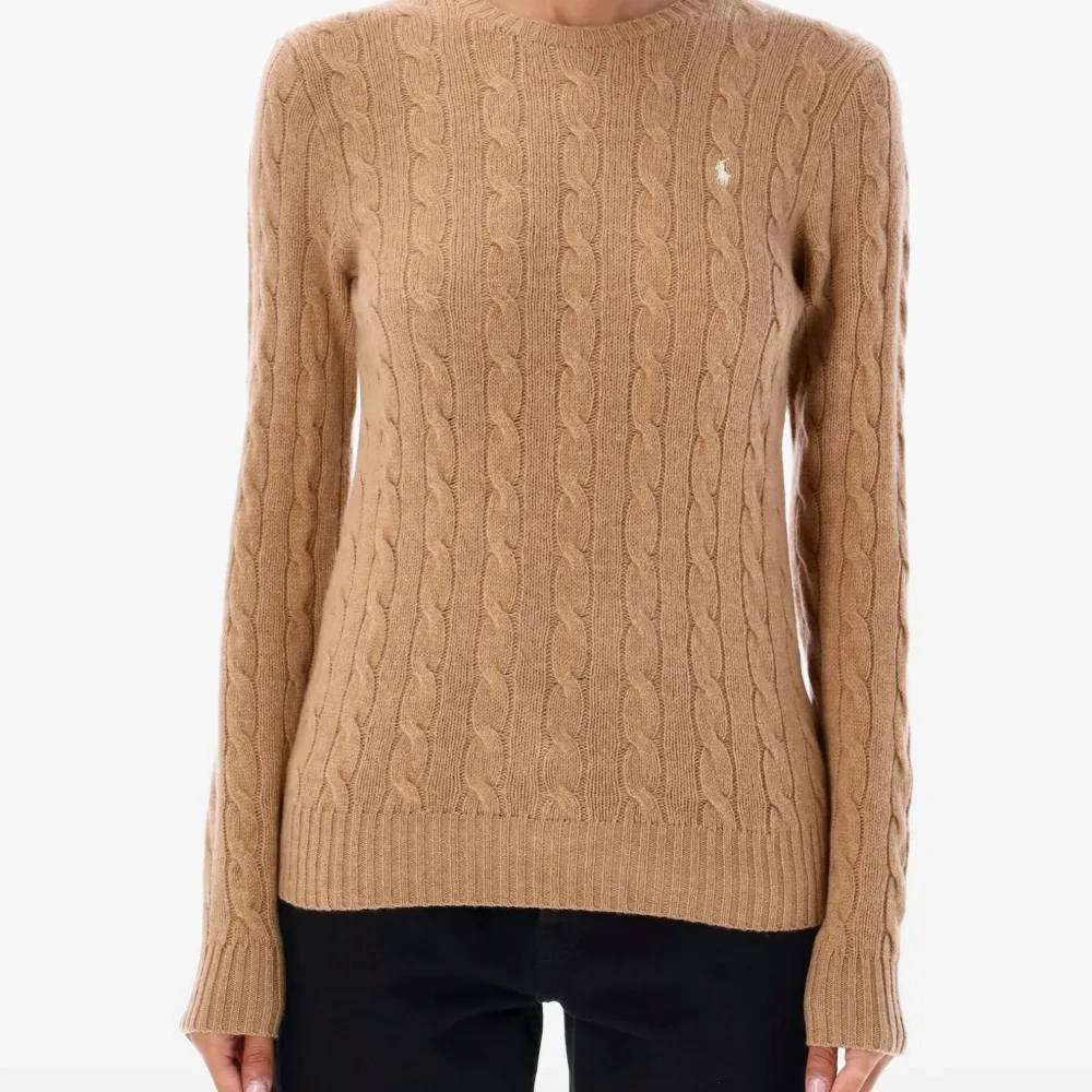 джемпер фактурной вязки