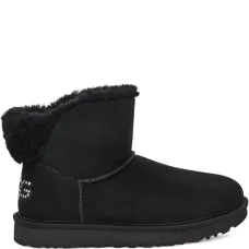 Ботинки с кристаллами Ботинки с кристаллами