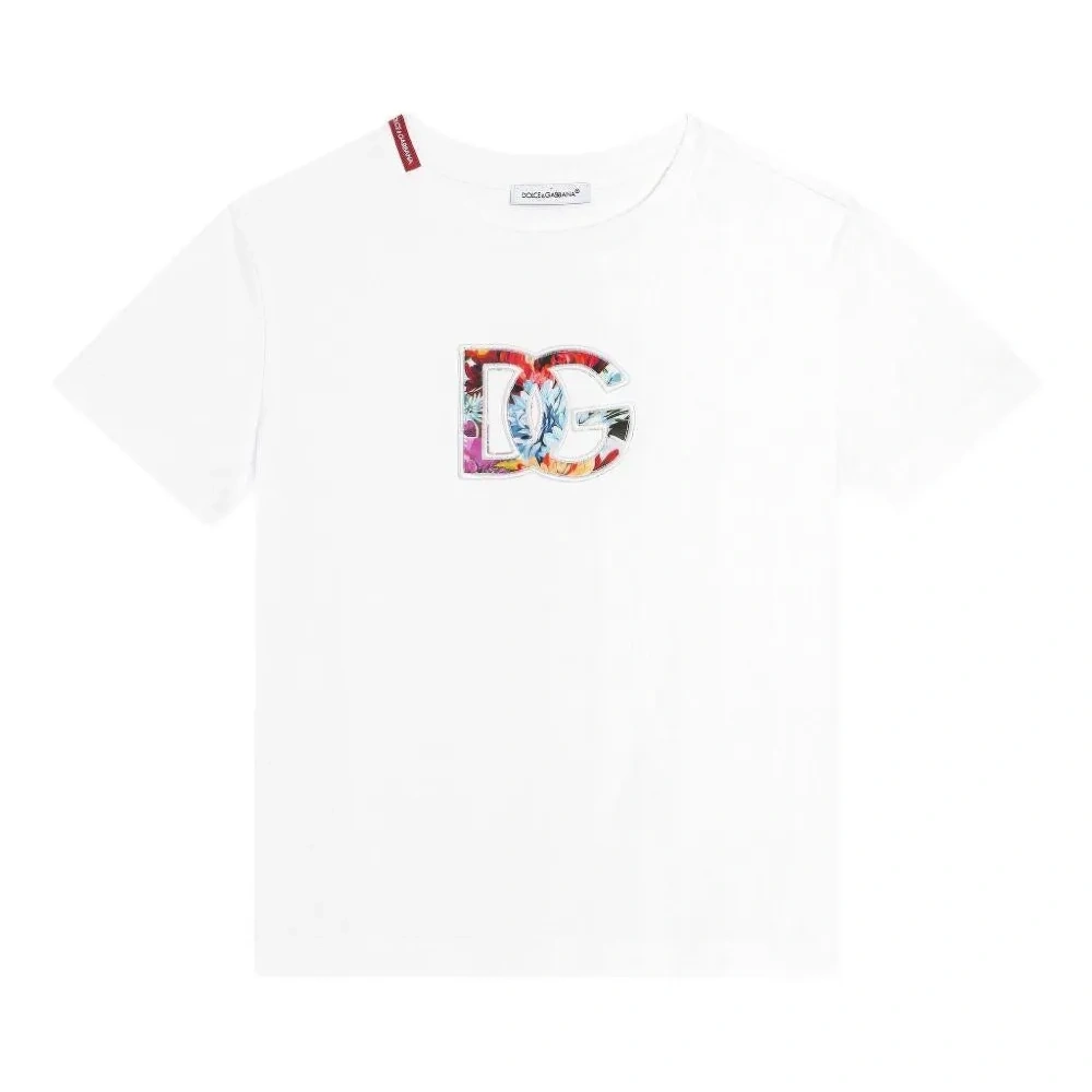 Футболка с вышитым логотипом