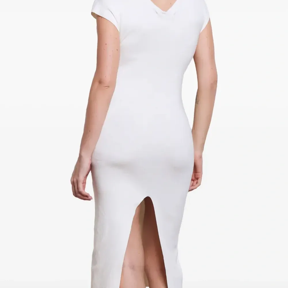 Платье миди со шнуровкой