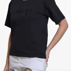 футболка с вышитым логотипом футболка с вышитым логотипом