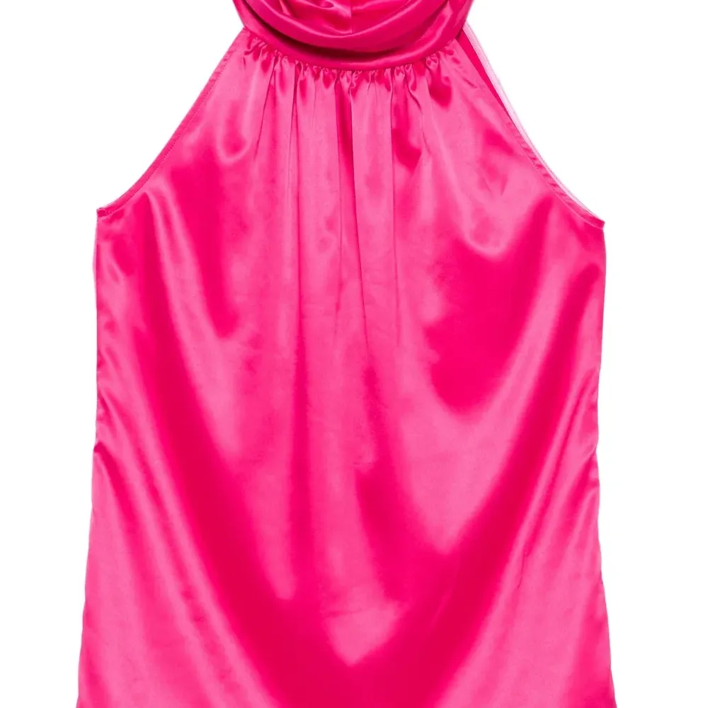 Топ с воротником-хомутом Топ с воротником-хомутом