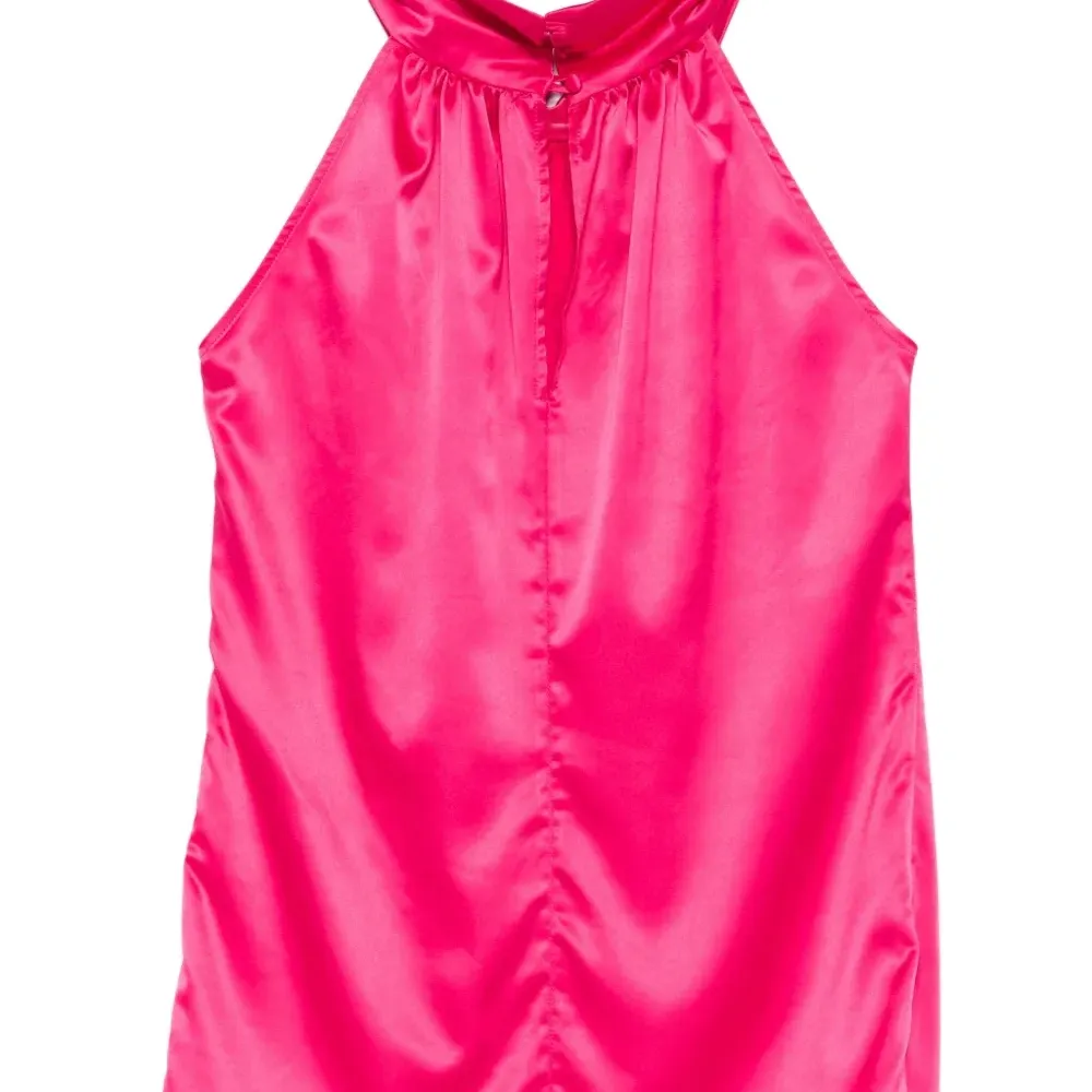 Топ с воротником-хомутом Топ с воротником-хомутом