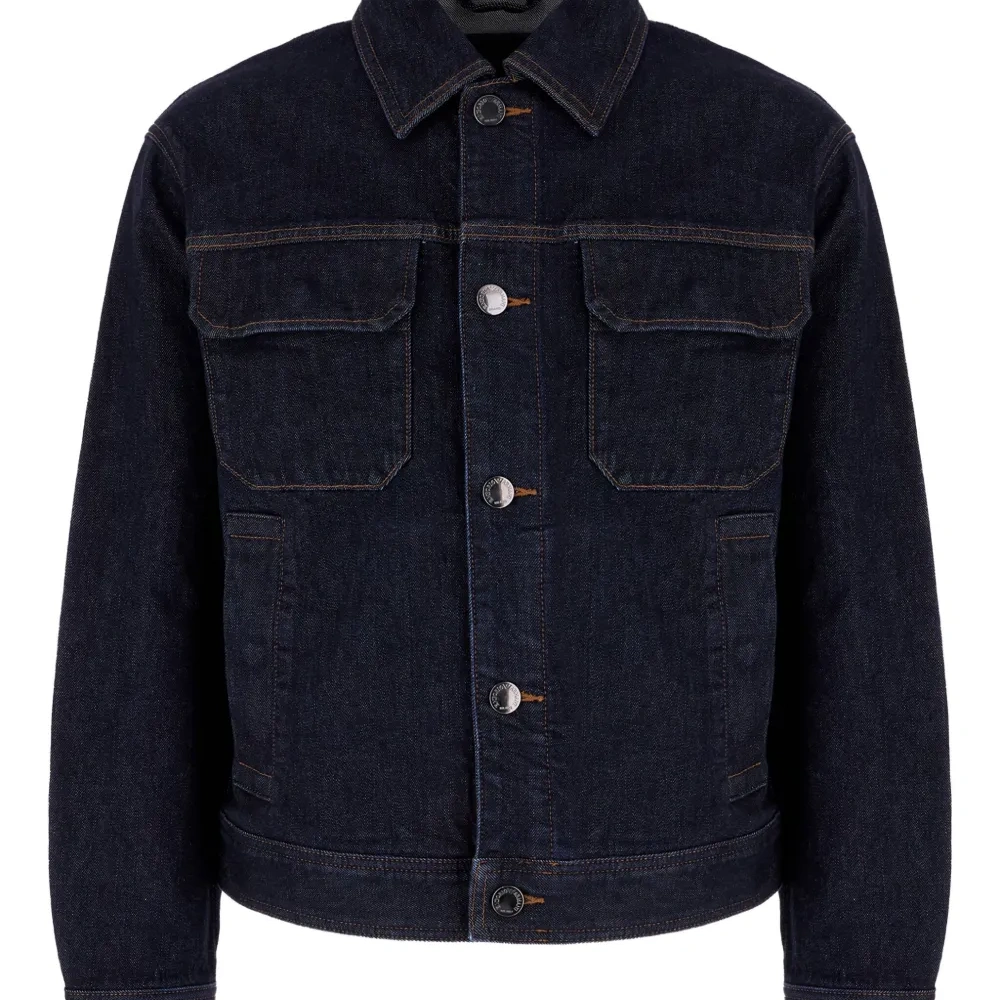 джинсовая куртка