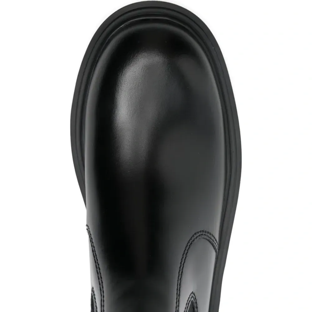 Кожаные ботинки на платформе