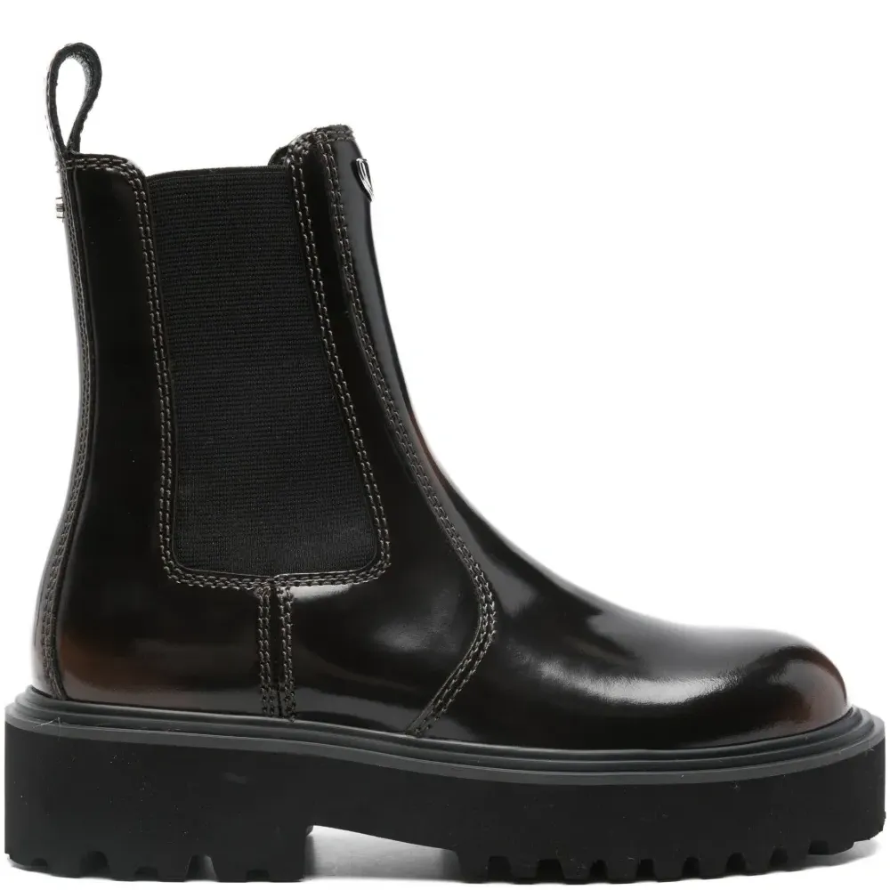 Челси из лакированной кожи